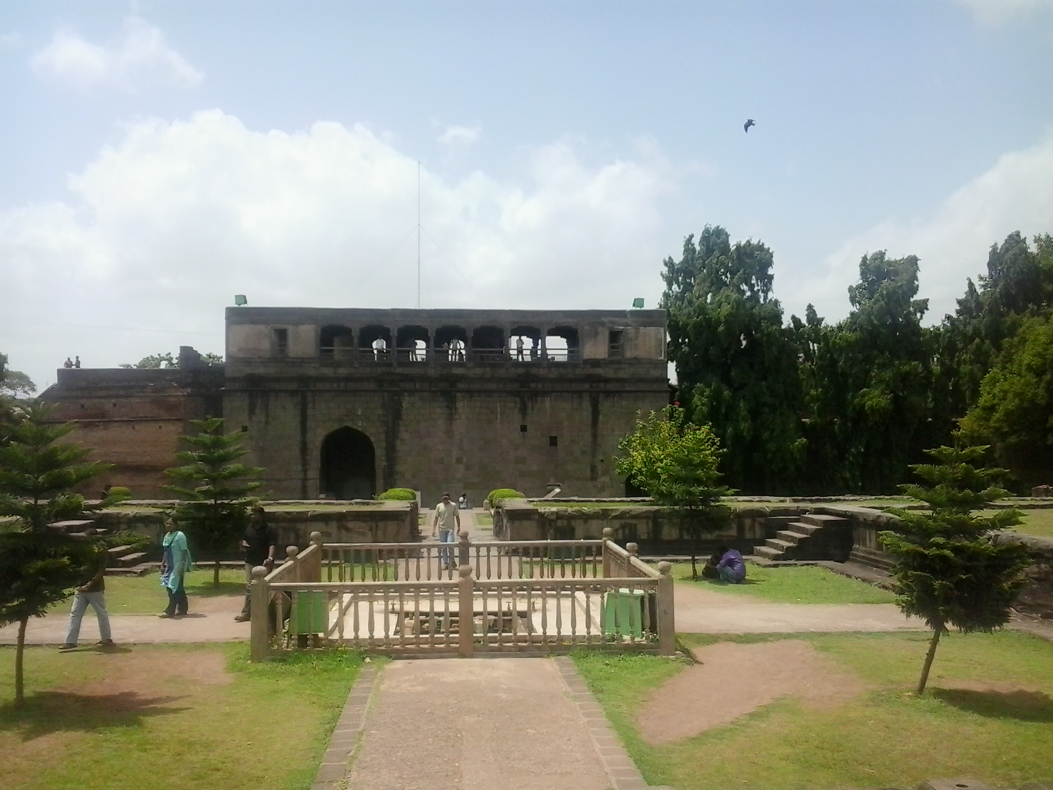 Shaniwar Wada & Lal Mahal